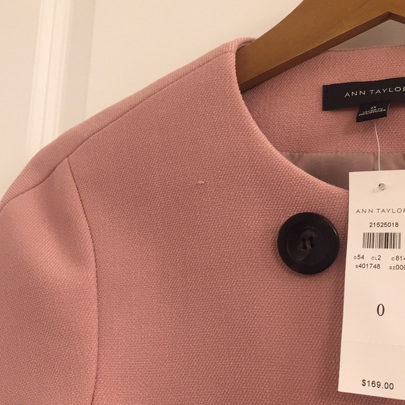 New with tags Ann Taylor cropped sleeve jacket - Picture 3 of 3